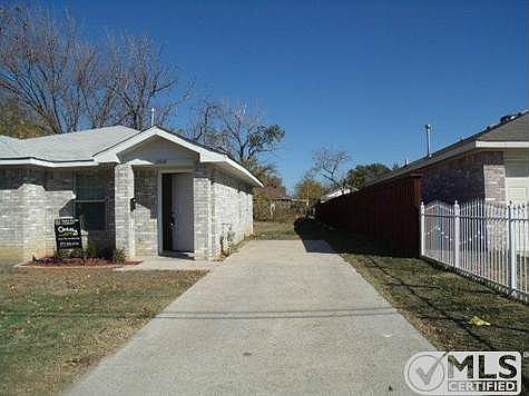1st image of 2606 Kenesaw Dr