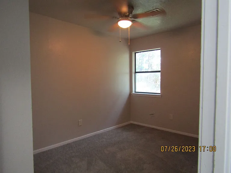 5406B NW Sir Brian Ave — Photo 31