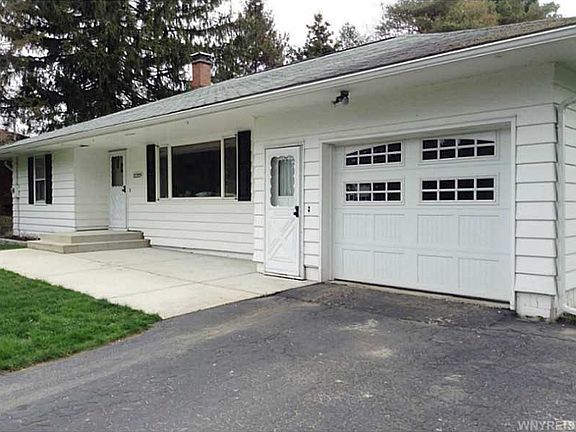 2nd image of 12329 West Ave
