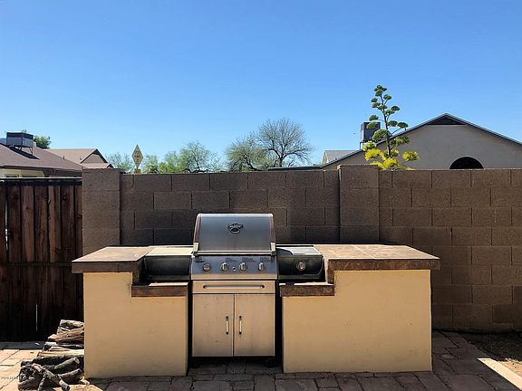 5th image of 19817 N 45th Ave