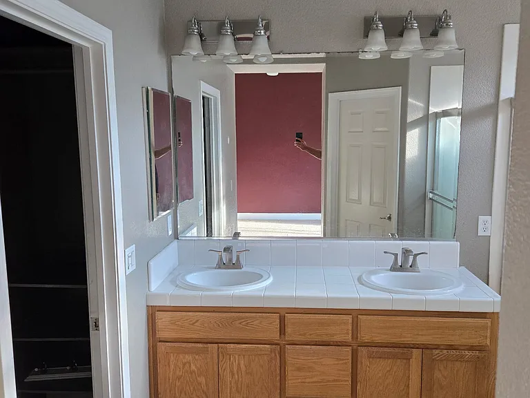 1181 Bluegrass St — Photo 17