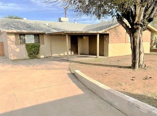 6138 W Earll Dr, Phoenix, AZ 85033