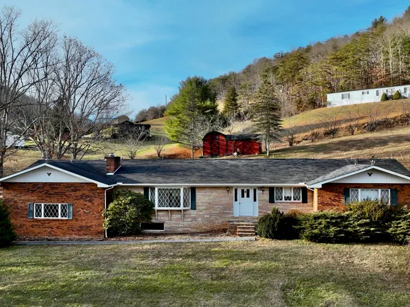 20 Canterbury School Rd, Hinton, WV 25951