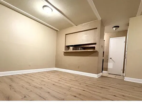 8110 Skillman St, Dallas, TX