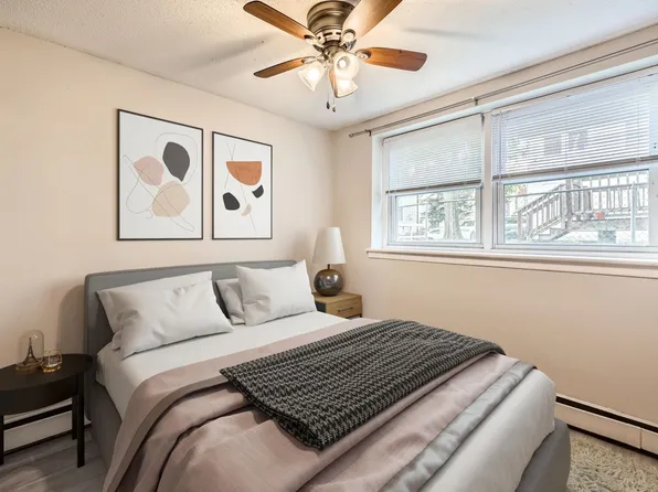 808 13th Ave SE, Minneapolis, MN 55414