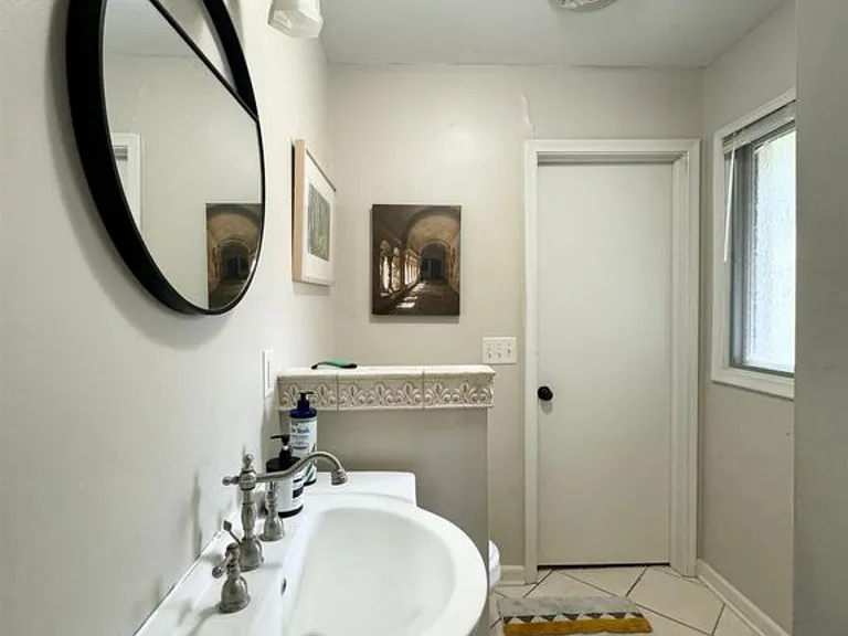 4612 Eden Cir — Photo 9