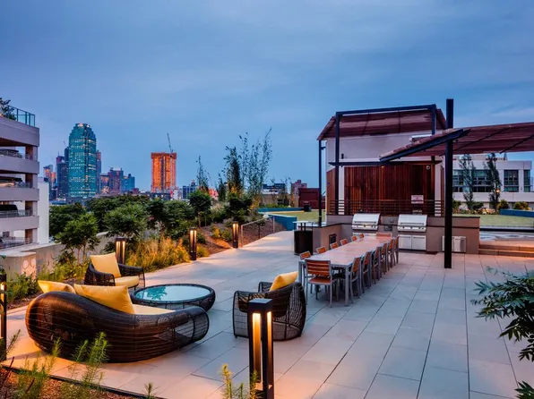 4-75 48th Avenue image 41 of 52