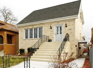 4581 N Mobile Ave, Chicago, IL 60630