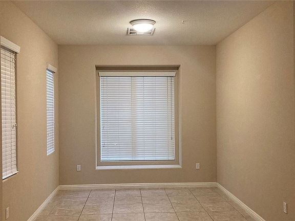 5th image of 10360 Blue Ginger Dr