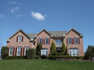 3 Jake Dr, Cream Ridge, NJ 08514