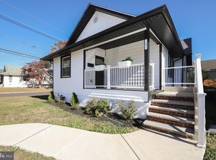 301 Cedarcroft Ave, Audubon, NJ 08106