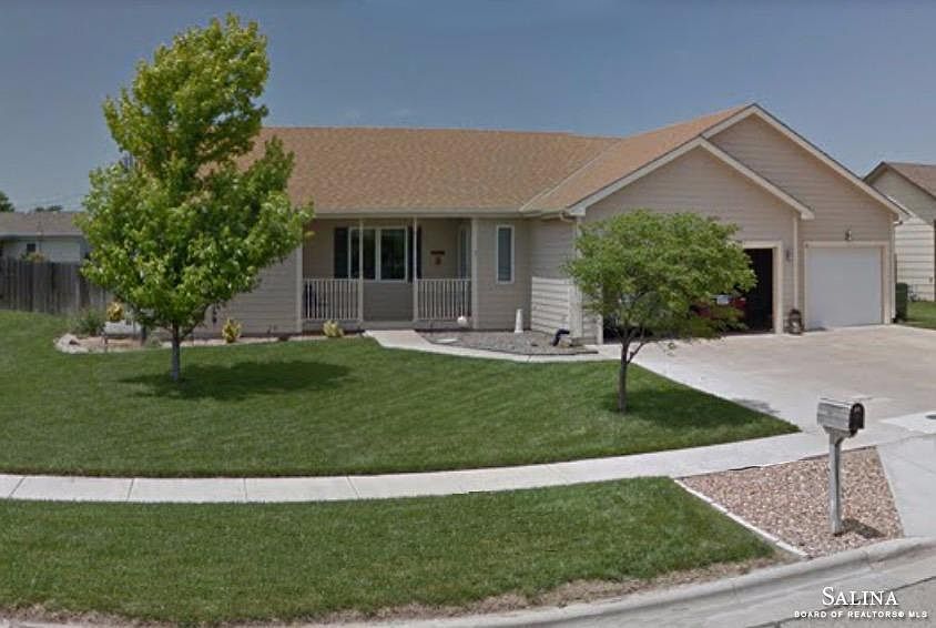 1st image of 2410 Calcutta Dr