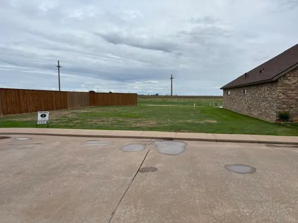 4 Park Pl, Plainview, TX 79072