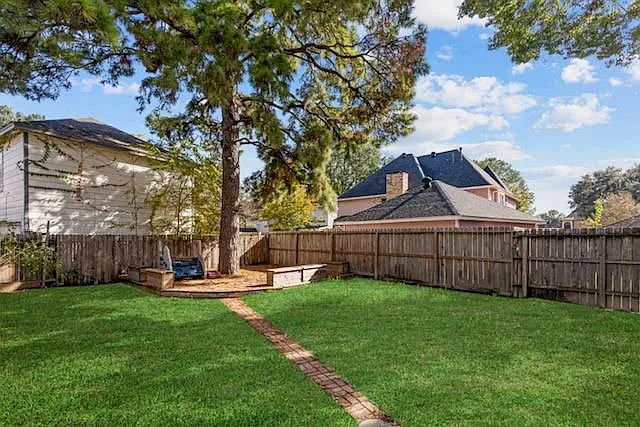 6419 Sutter Park Ln — Photo 16