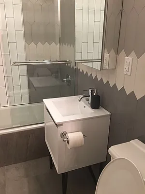 Rented by Nooklyn NYC LLC | media 20