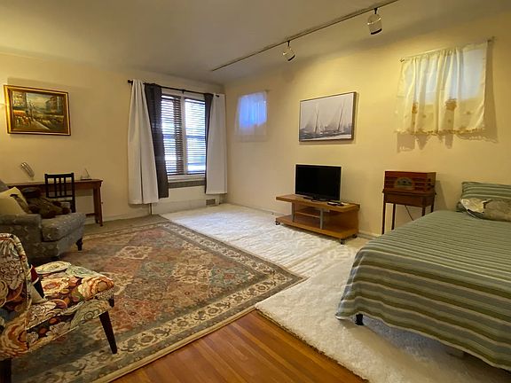 4th image of 65-41 Booth St #2L