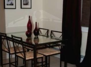 2520 W Berwyn Ave APT 2B, Chicago, IL 60625