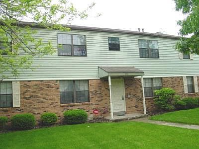 1st image of 1933 Chaucer Dr