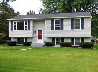 514 Valley Dr E, Chittenango, NY 13037
