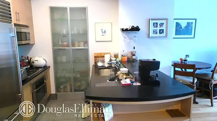 Rented by Douglas Elliman | media 10