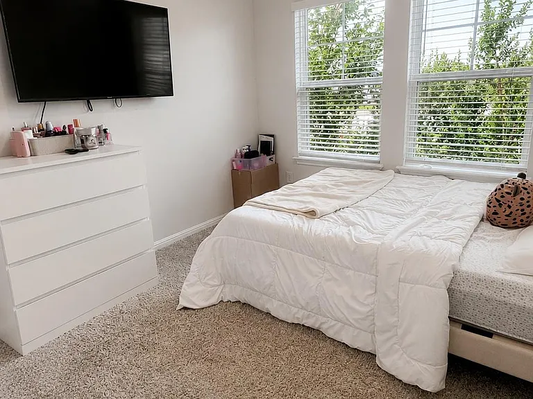 101 Javans Nest — Photo 9