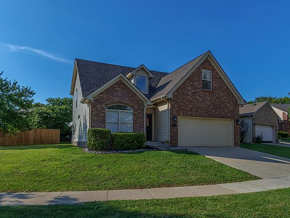 2nd image of 317 Cedar Mill Cir