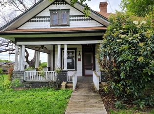 224 E Norway St, Walnut Springs, TX 76690