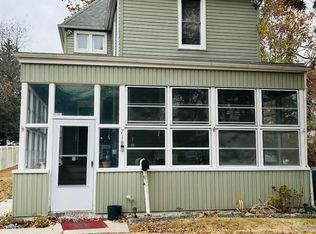 718 E Linden Ave, Lindenwold, NJ 08021