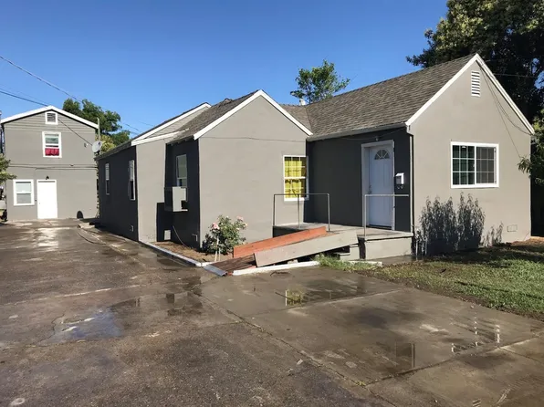 815 S Washington St, Lodi, CA 95240