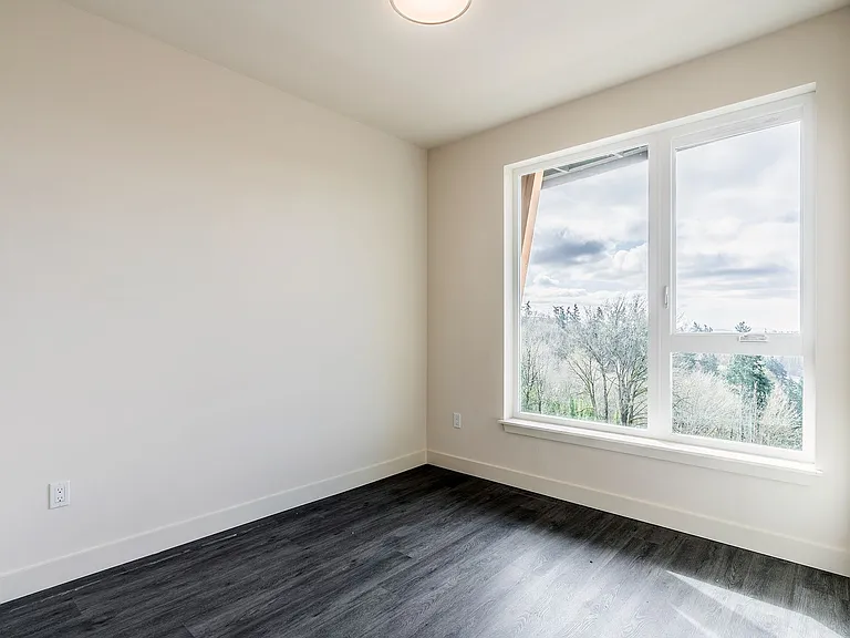 Skyridge Townhouses — Photo 55