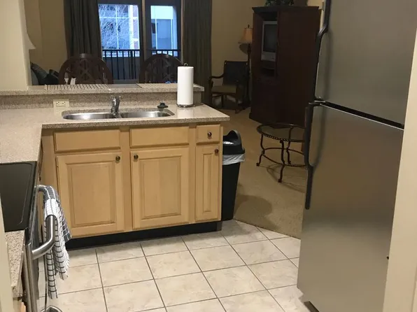 215 W College Ave APT 209, Tallahassee, FL 32301