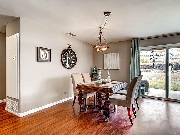5th image of 1450 Autumn Woods Pl