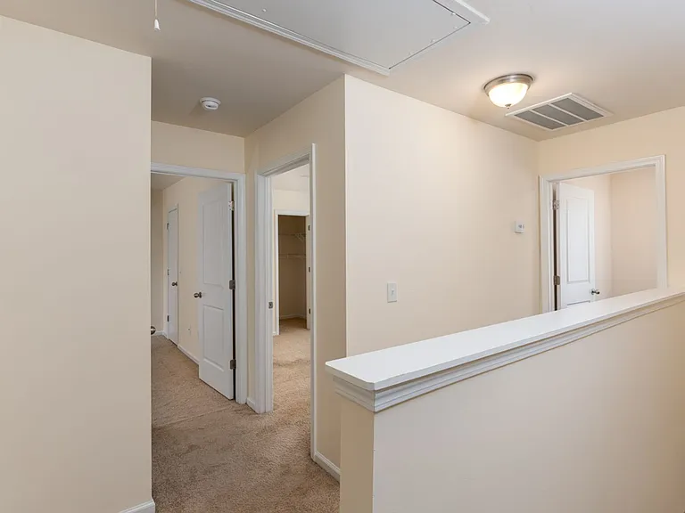 330 Gracemount Ln — Photo 26