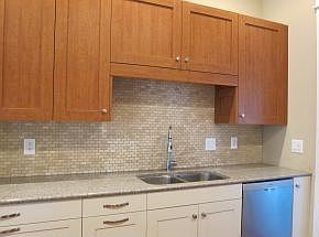 3rd image of 388 Princeton Gdns