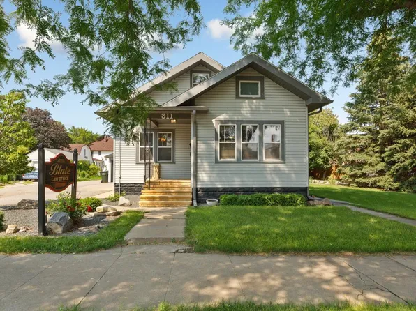 311 Grace St, Saint Peter, MN 56082