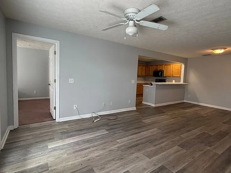 1114 S College St #1201 — Photo 5