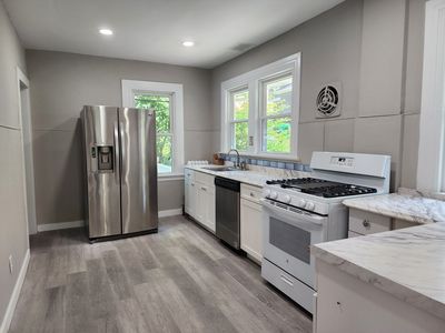 17 Cottage Pl, Leonia, NJ, 07605