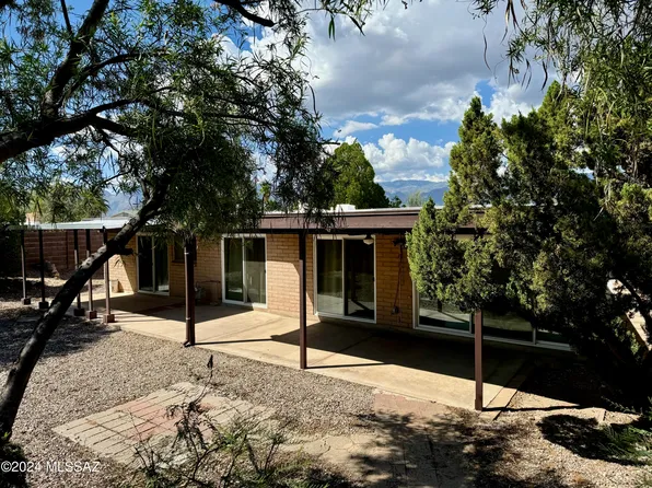 1461 N Arbor Cir, Tucson, AZ 85715