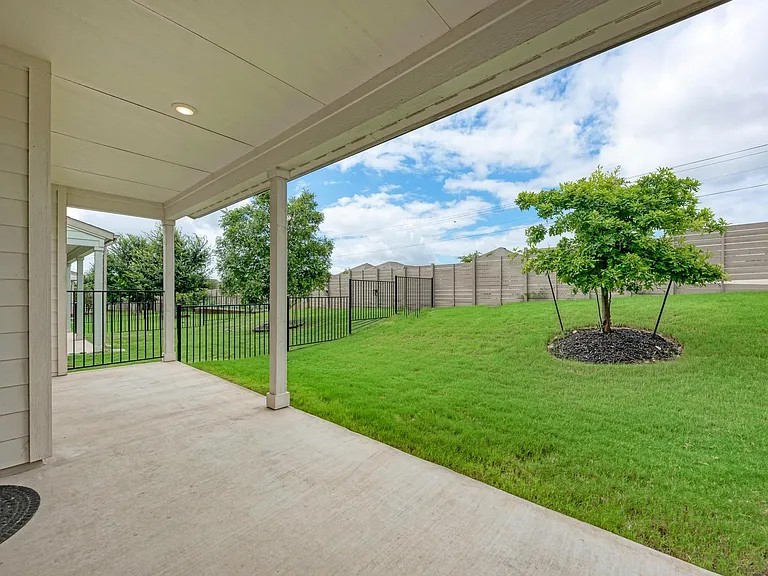 7203 Travertine Spring Dr — Photo 35