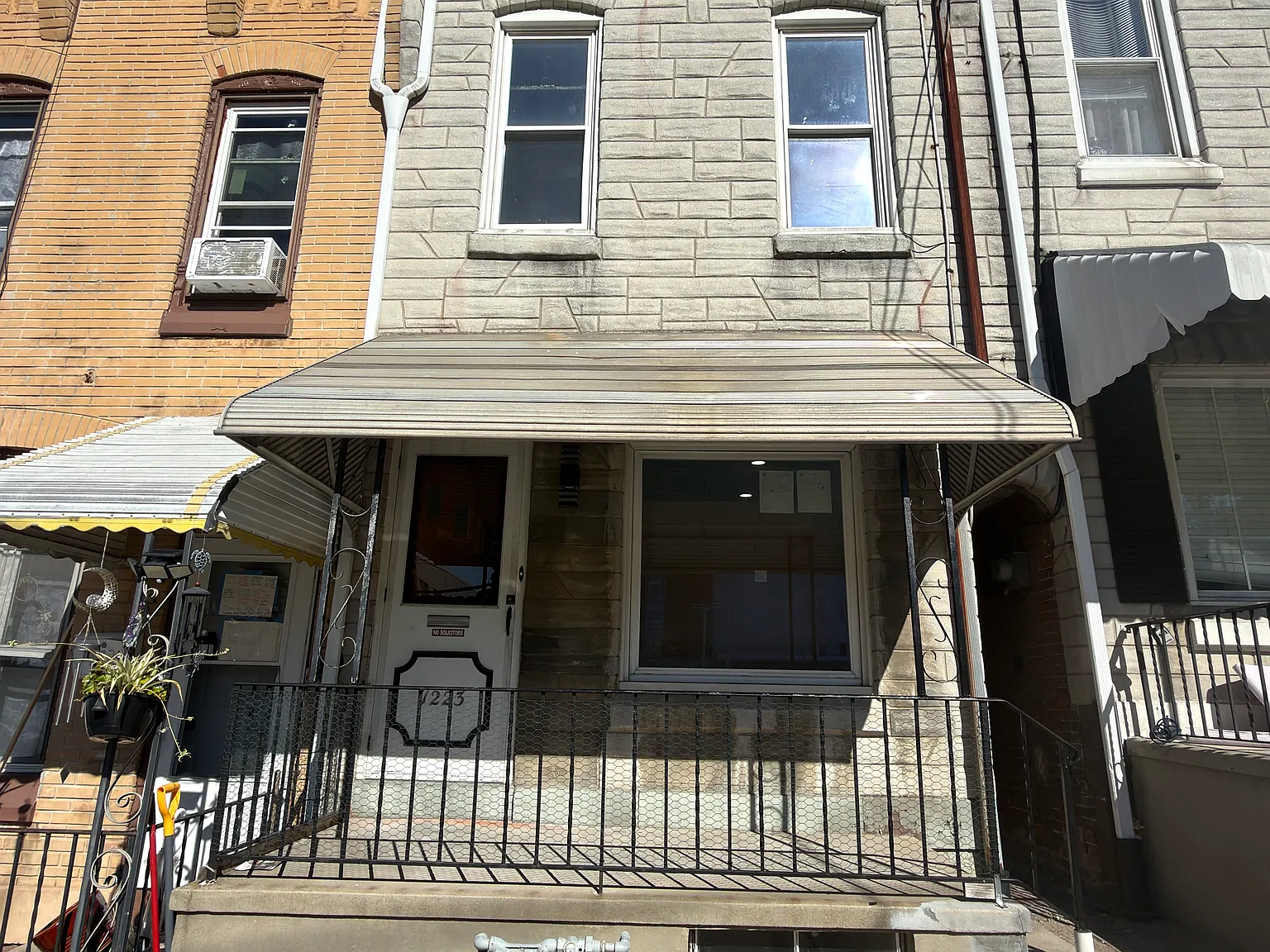 4 bed, 1361 sqft, $1,950 — Photo 1