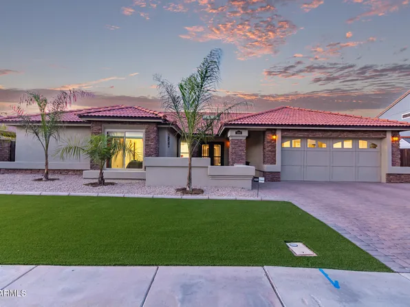 1460 N DESOTO Street, Chandler, AZ 85224