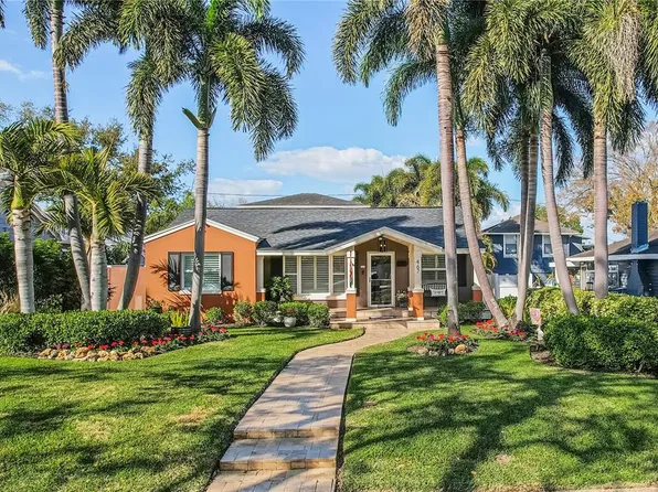 467 31st Ave N, Saint Petersburg, FL 33704