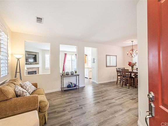 3rd image of 30262 Cedar Oak Ln