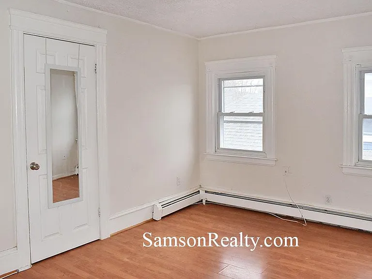 142 Elton St #3 — Photo 7