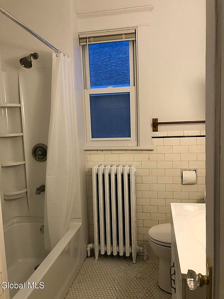 5th image of 38 Harris Avenue