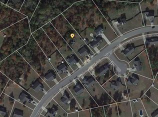 122 Congaree Dr, Raeford, NC 28376