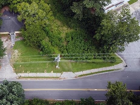1st image of 5025 Oakdale Rd SE #1