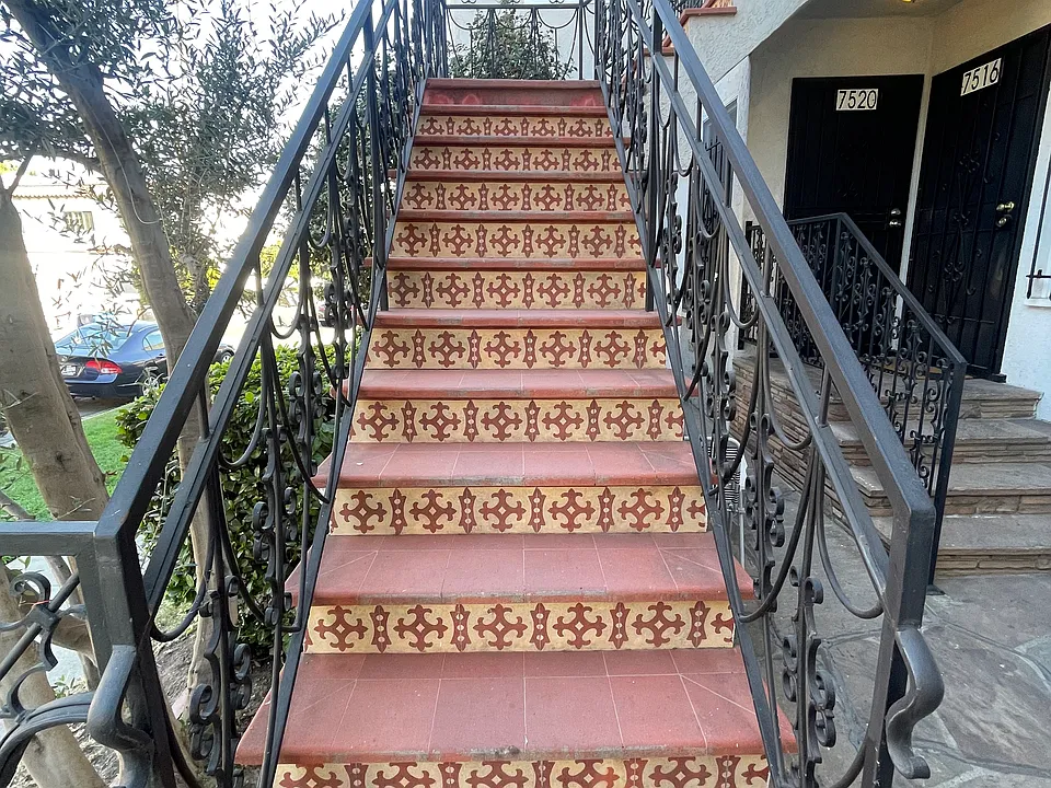 Stairs to Landing and Unit