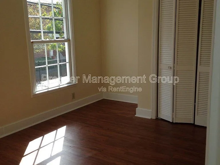 64.5 Columbus St #B — Photo 9
