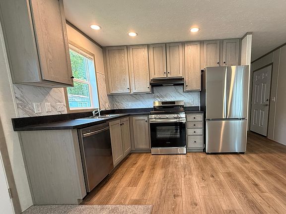 4th image of 1376 Arbor Vitae Ln #25A